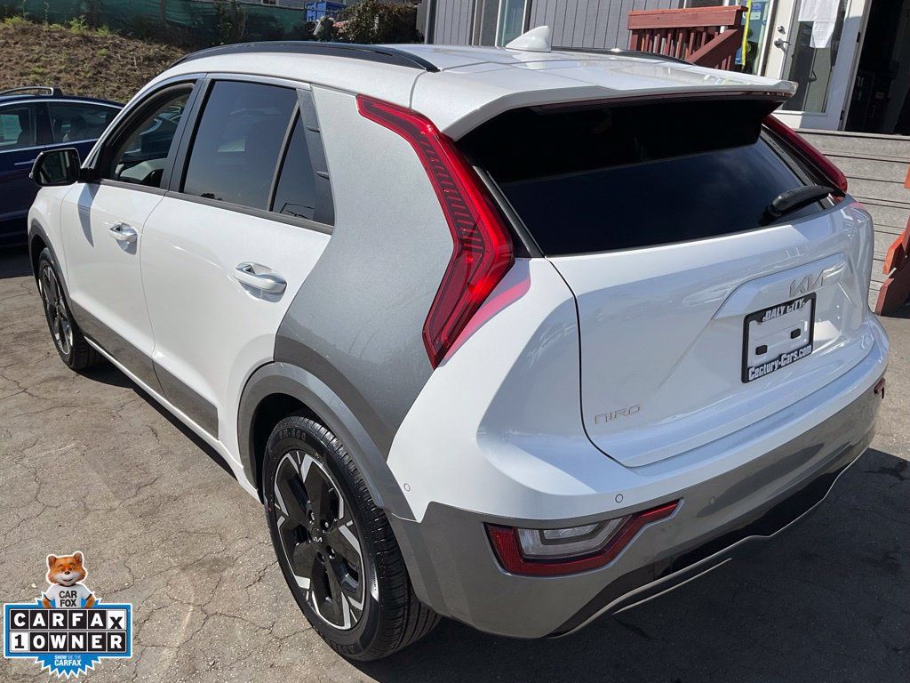 Used 2023 Kia Niro Wave FWD image 81