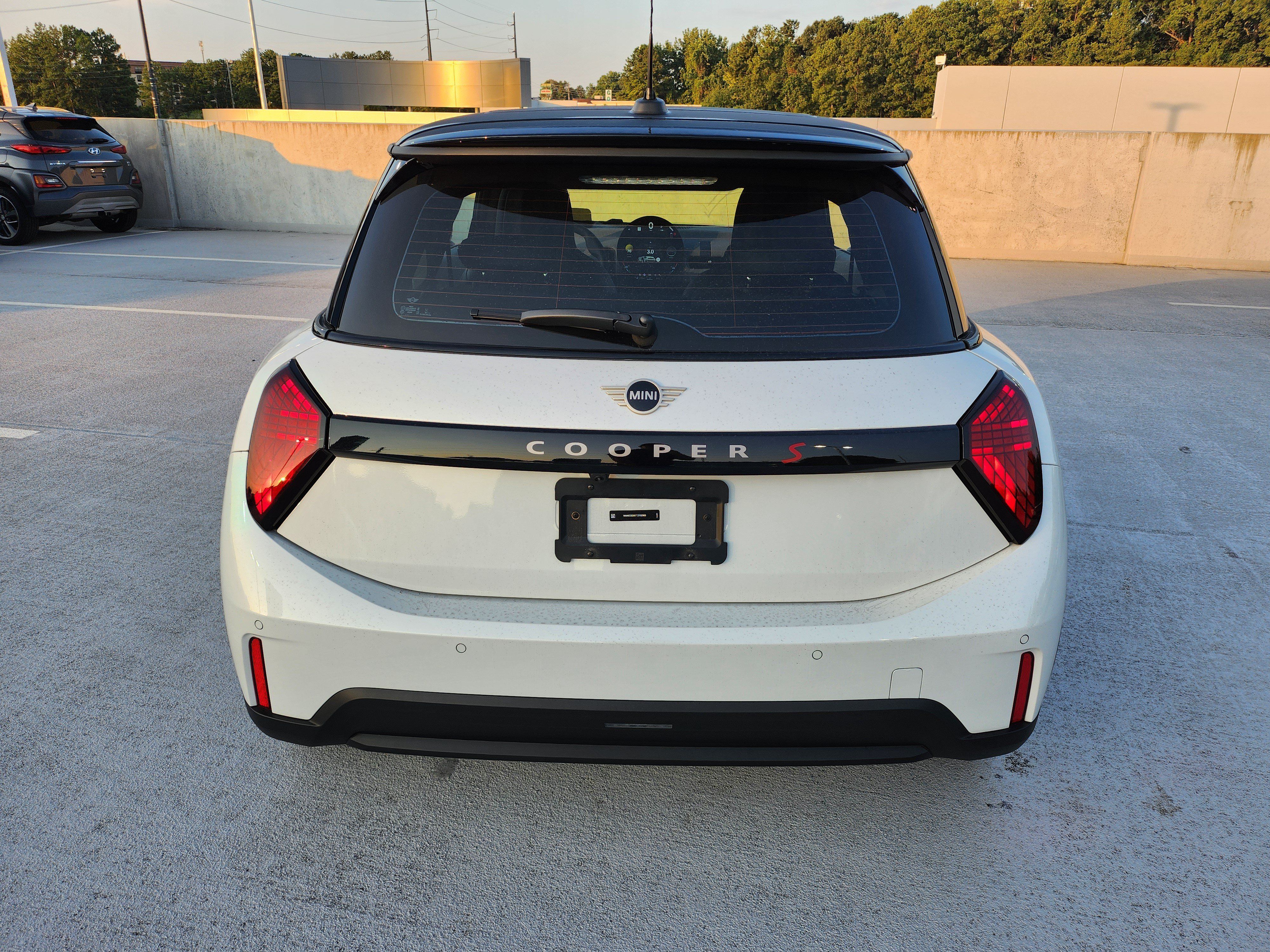 Used 2026 MINI Cooper S FWD image 4