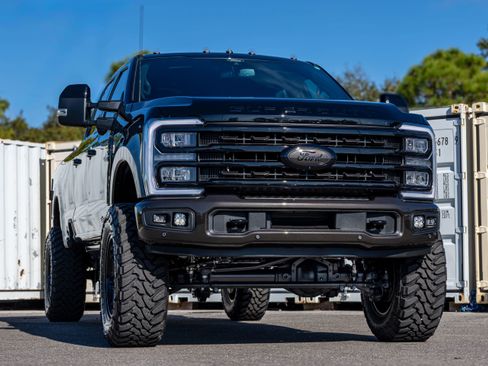 New 2025 Ford F350 King Ranch w/ FX4 Off-Road Package image 1