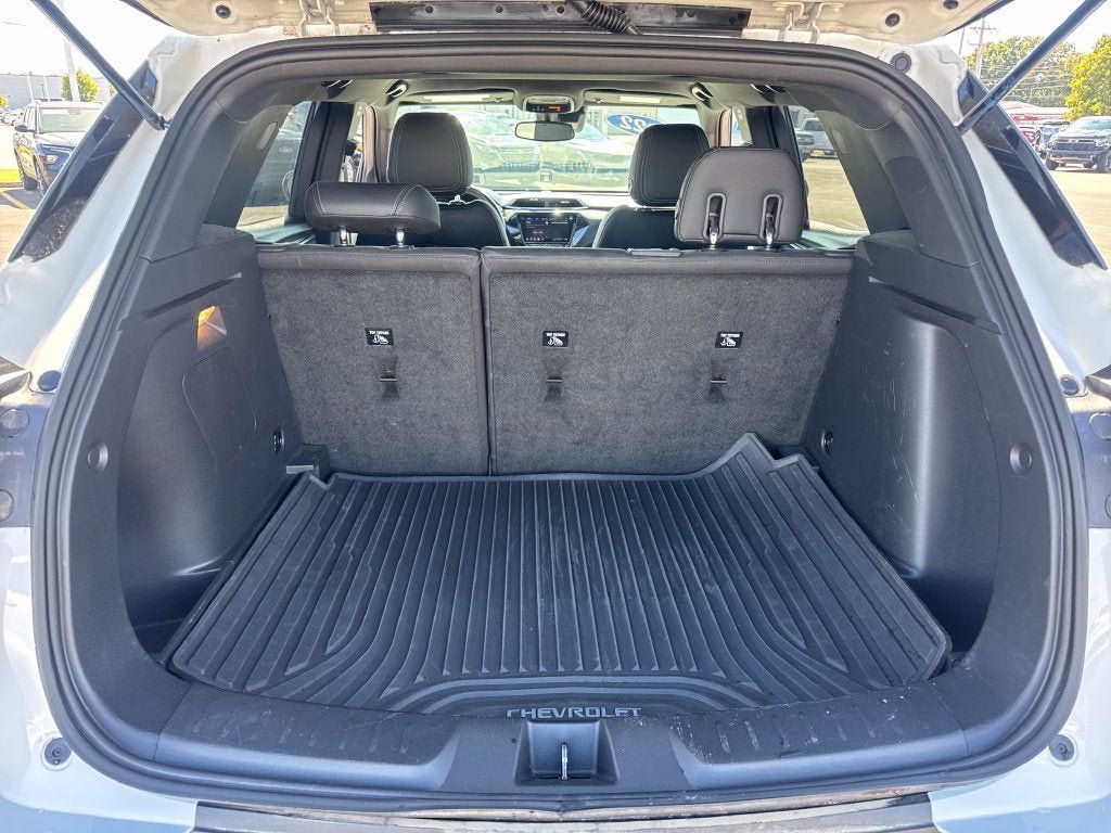 Used 2022 Chevrolet TrailBlazer ACTIV w/ Convenience Package FWD image 6