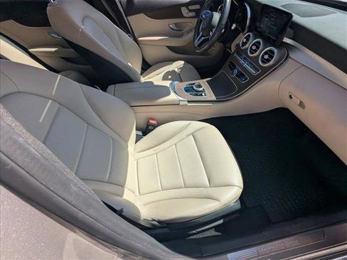 Used 2019 Mercedes-Benz C 300 4MATIC Sedan image 19