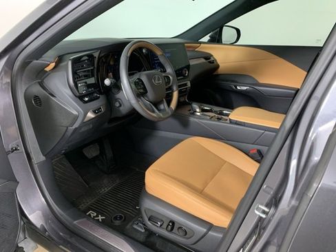 Used 2024 Lexus RX 350 Premium Plus w/ Convenience Package image 31