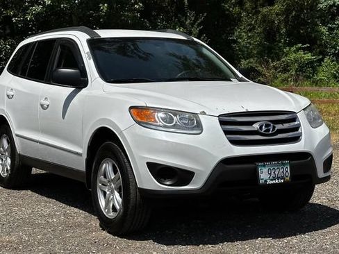 Used 2012 Hyundai Santa Fe GLS AWD/4WD image 2