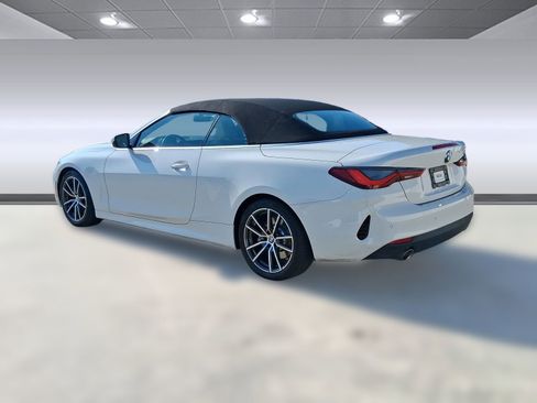 Used 2023 BMW 430i Convertible image 3