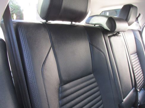 Used 2021 Land Rover Discovery Sport S image 64