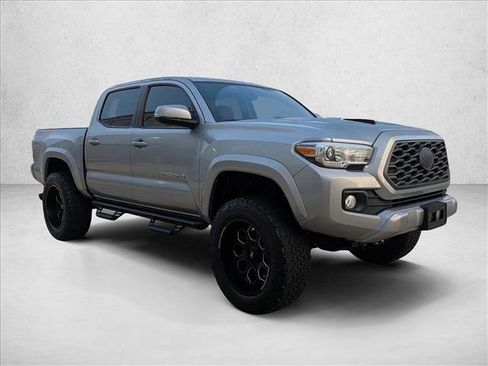 Used 2020 Toyota Tacoma TRD Sport w/ TRD Premium Sport Package image 3