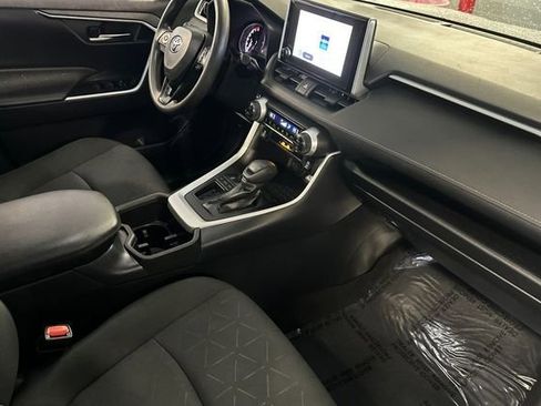 Certified 2024 Toyota RAV4 XLE image 20