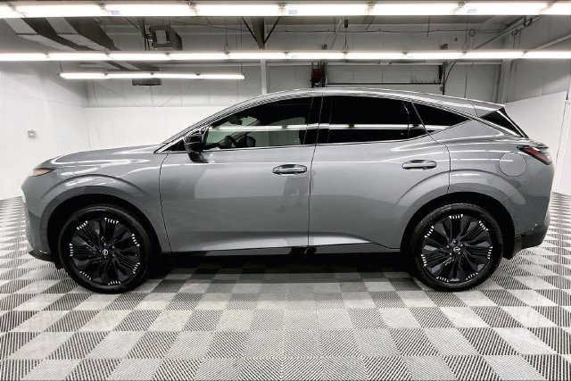 Used 2025 Nissan Murano Platinum w/ Cargo Package AWD/4WD image 14