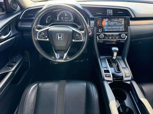 Used 2019 Honda Civic EX-L image 9