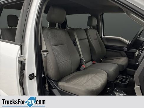 Used 2015 Ford F150 XLT image 29