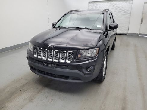 Used 2015 Jeep Compass Latitude AWD/4WD image 15