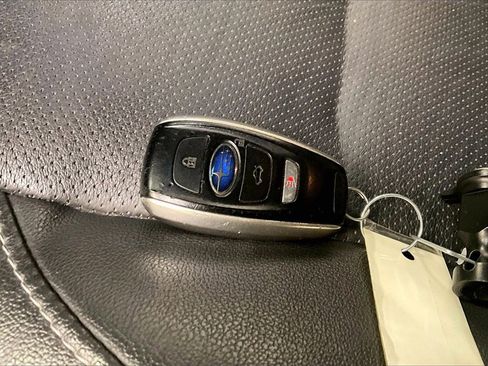 Used 2016 Subaru Outback 2.5i Limited image 10