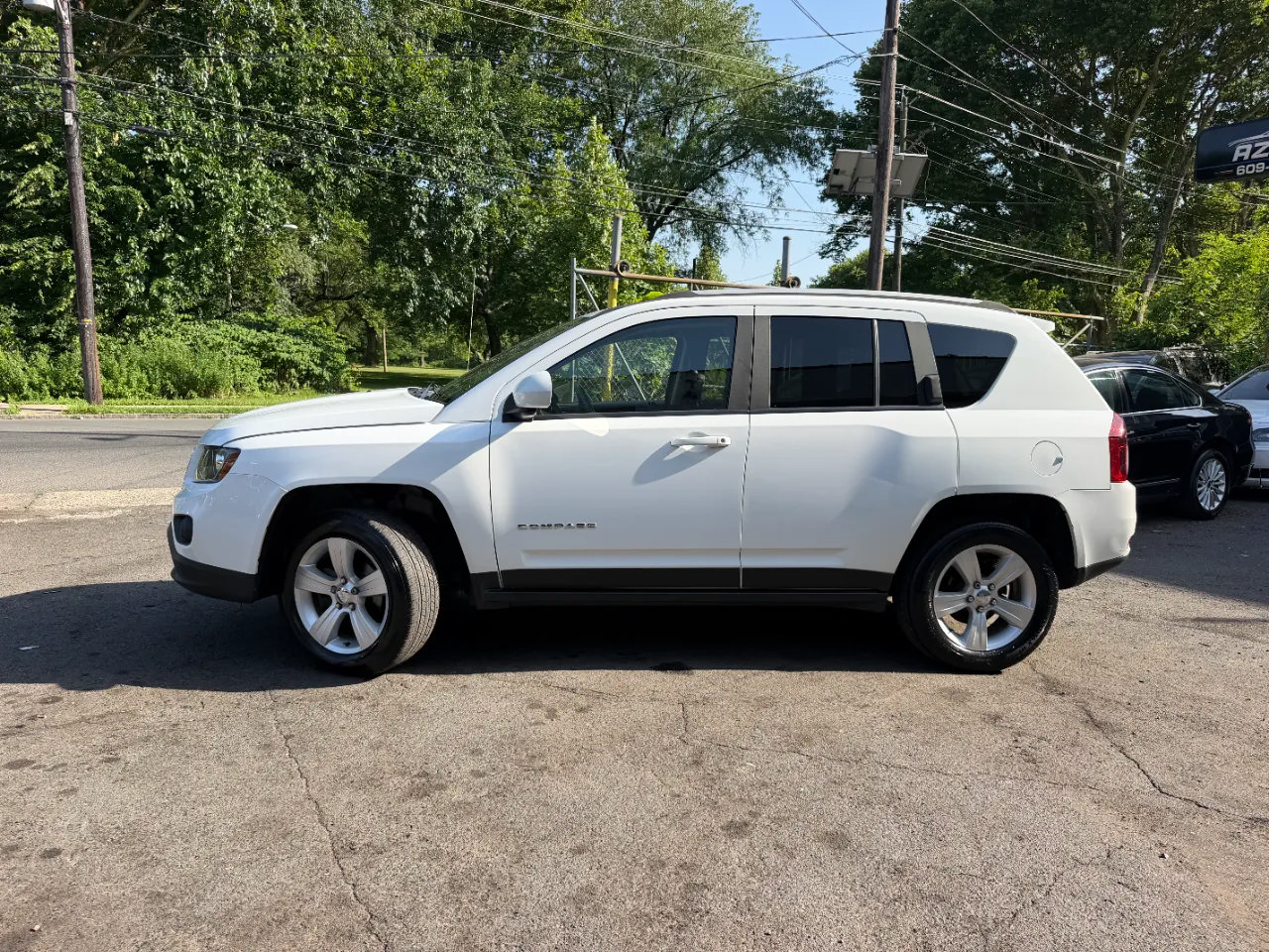 Used 2016 Jeep Compass Latitude AWD/4WD image 7