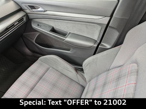 Used 2024 Volkswagen GTI SE image 18