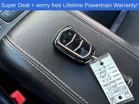 Used 2019 Cadillac XT4 Premium Luxury image 13