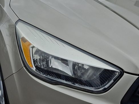 Certified 2017 Ford Escape S image 9