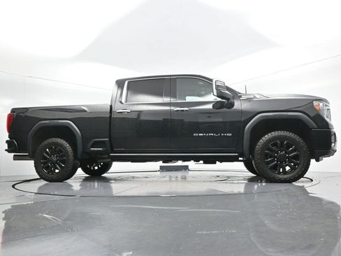 Used 2021 GMC Sierra 2500 Denali w/ Denali Black Diamond Edition AWD/4WD image 55