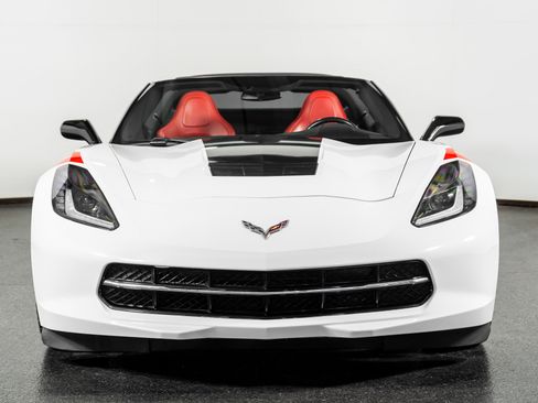 Used 2014 Chevrolet Corvette Stingray Coupe image 22