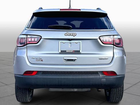 Used 2018 Jeep Compass Latitude w/ Cold Weather Group image 4