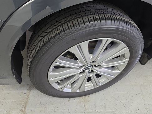 Used 2023 MAZDA CX-5 Signature image 23