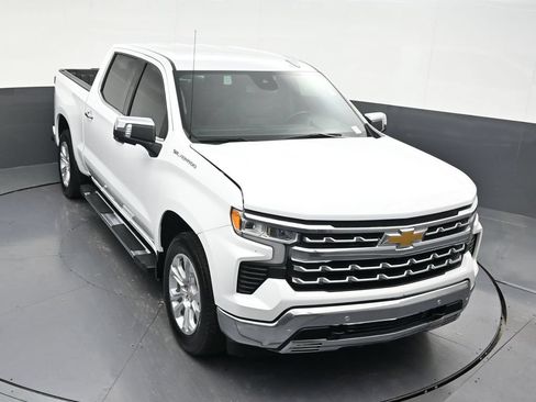 Used 2025 Chevrolet Silverado 1500 LTZ RWD image 22