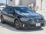 Used 2023 Volkswagen Jetta Sport image 3