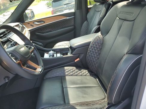 Certified 2022 Jeep Grand Cherokee Summit AWD/4WD image 18