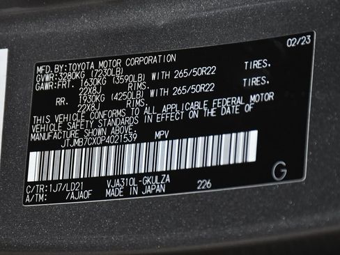 Used 2023 Lexus LX 600 F Sport w/ Accessory Package (Z1) AWD/4WD image 21