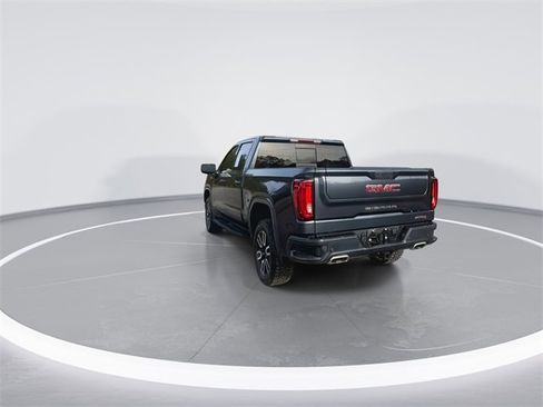 Used 2022 GMC Sierra 1500 AT4 w/ AT4 Premium Package image 9