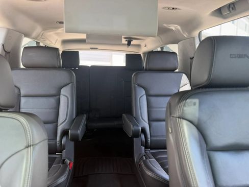 Used 2018 GMC Yukon XL Denali w/ Open Road Package AWD/4WD image 31