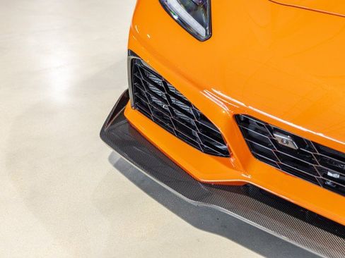 Used 2019 Chevrolet Corvette ZR1 RWD image 12