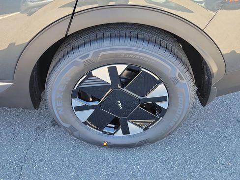 New 2026 Kia Sportage LX image 38