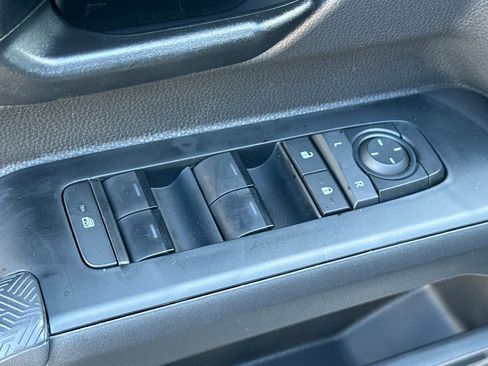 New 2026 Toyota Tacoma SR5 image 12