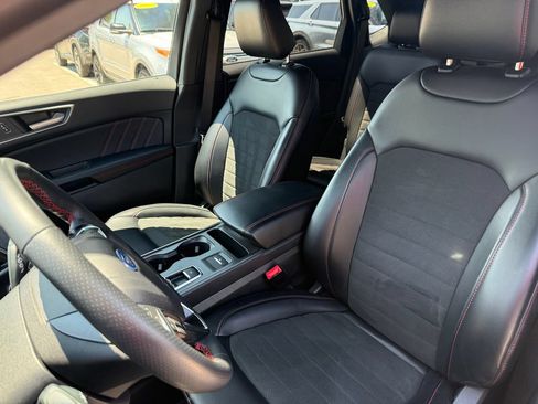 Used 2024 Ford Edge ST-Line AWD/4WD image 20