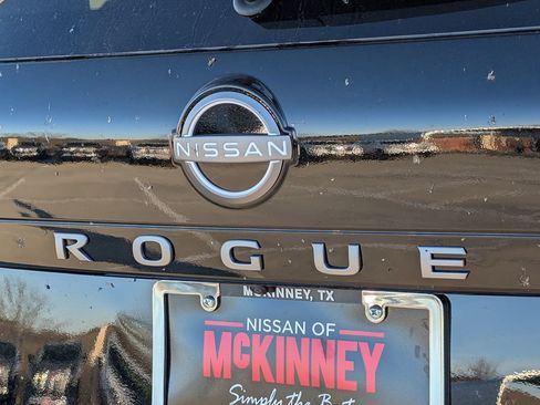 New 2026 Nissan Rogue SV w/ Cold Weather Package FWD image 7