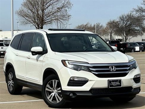 Used 2017 Honda Pilot EX-L image 2