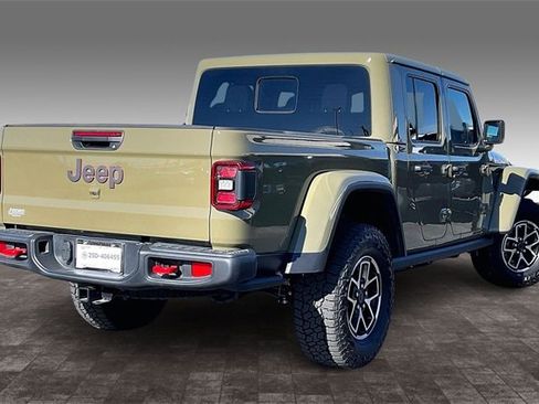 Certified 2025 Jeep Gladiator Rubicon w/ Convenience Group image 2