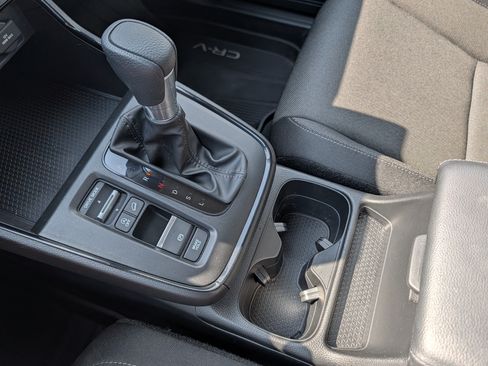 Used 2024 Honda CR-V LX image 32