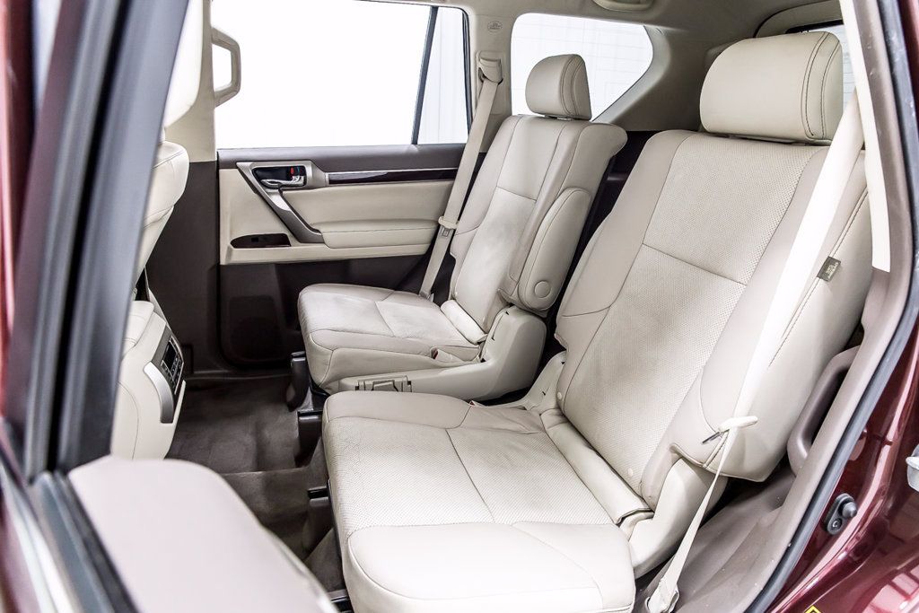 Used 2019 Lexus GX 460 Premium AWD/4WD image 30