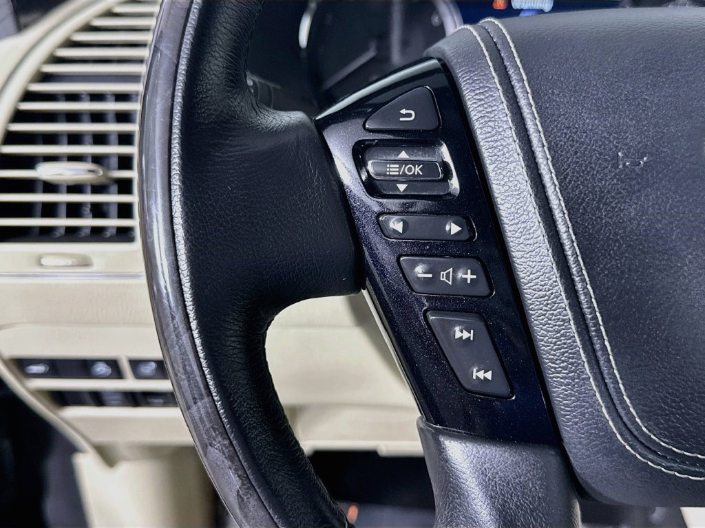 Used 2023 INFINITI QX80 Sensory w/ Cargo Package AWD/4WD image 12