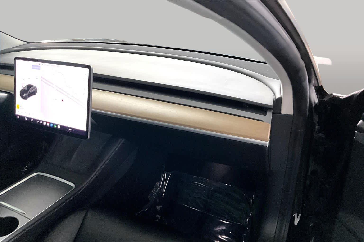 Used 2021 Tesla Model 3 Long Range AWD/4WD image 17