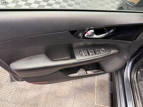 Used 2021 Kia Forte GT w/ GT2 Package image 14