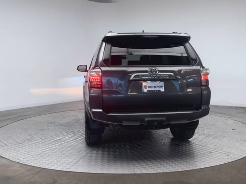 Used 2019 Toyota 4Runner SR5 image 7