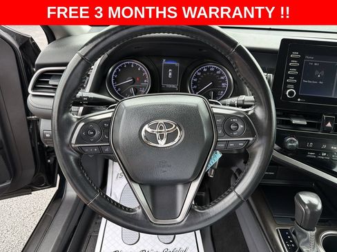 Used 2021 Toyota Camry SE FWD image 15
