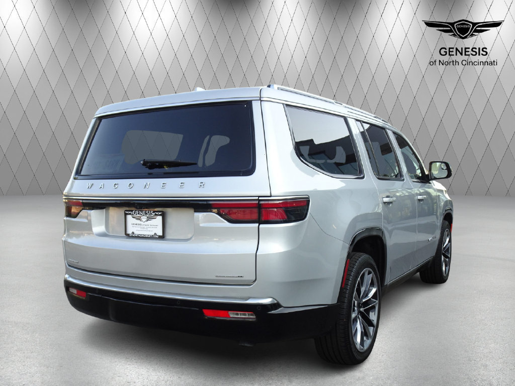 Used 2023 Jeep Wagoneer Series III w/ Premium Group I AWD/4WD image 5
