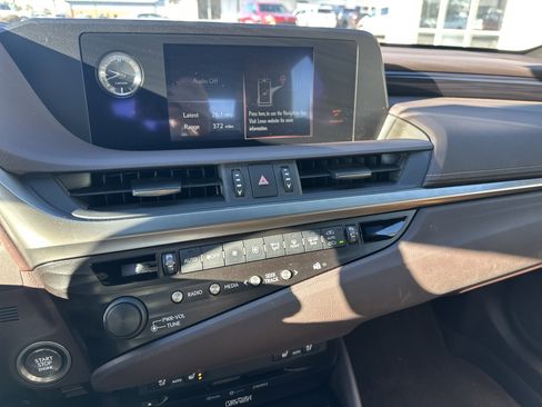 Used 2020 Lexus ES 350 w/ Premium Package image 17