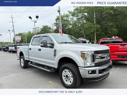 Used 2019 Ford F250 XLT w/ XLT Value Package AWD/4WD image 4
