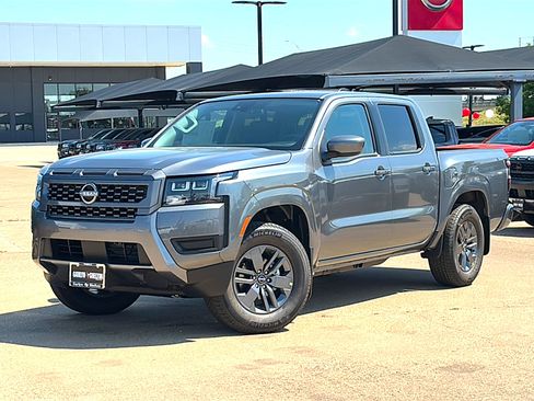 New 2026 Nissan Frontier SV w/ SV Convenience Package image 2