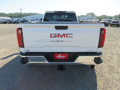 New 2026 GMC Sierra 3500 SLT w/ SLT Premium Package AWD/4WD image 6