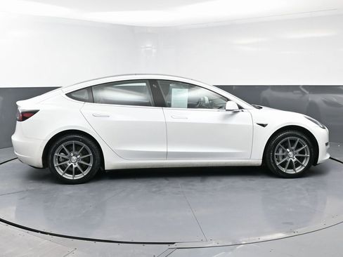 Used 2018 Tesla Model 3 Long Range image 7
